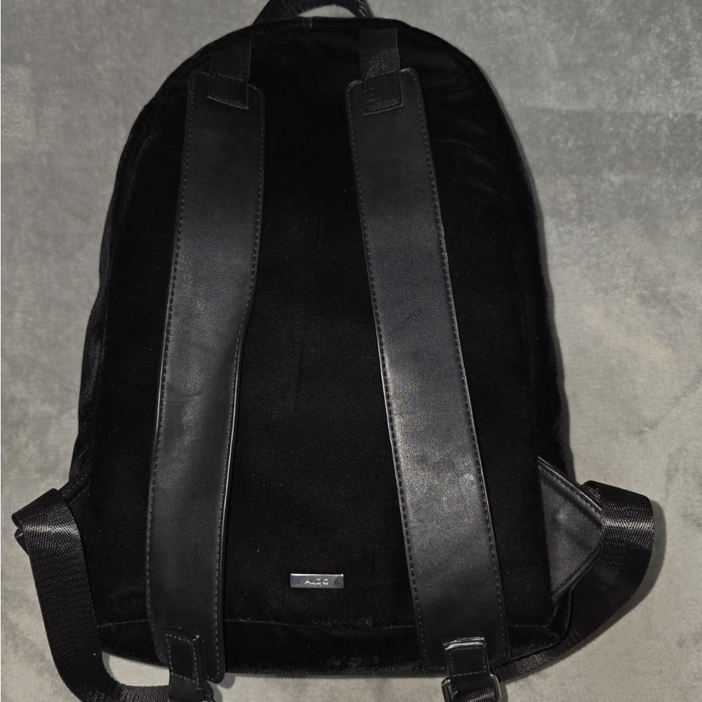 Aldo Sleek Black Backpack - Picture 5 of 15
